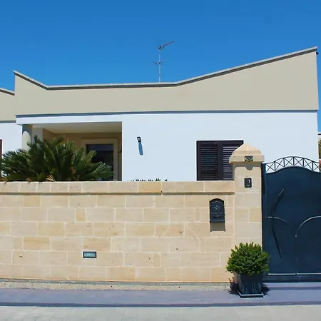 Holiday home Mary Porto Cesareo